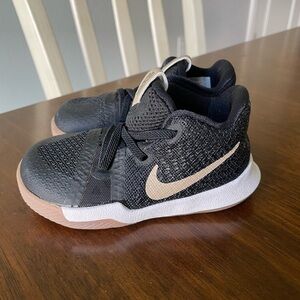 Nike Kyrie Toddler size 6
